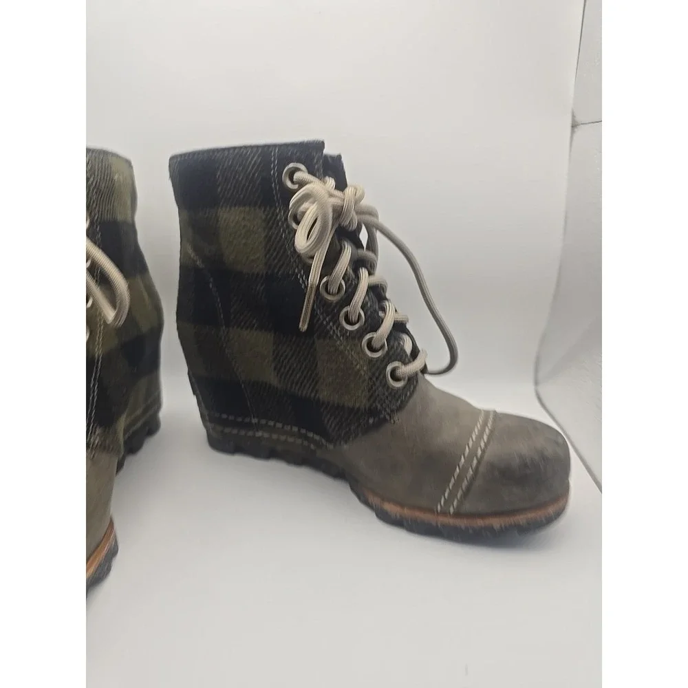 Sorel Buffalo Check Plaid PDX Wedge Boots Bootie Olive Green Women's Size Size 6